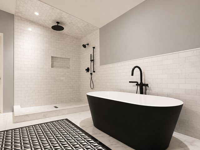 31 Westmore Road 31, Boston, MA 02126