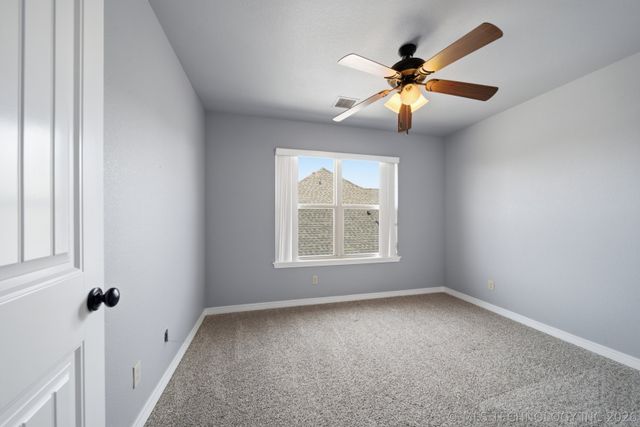 8922 N 143rd East Avenue, Owasso, OK 74055