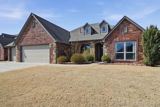 8922 N 143rd East Avenue, Owasso, OK 74055