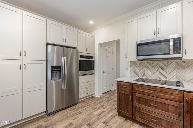 6086 Dunes Drive, Sanford, NC 27332