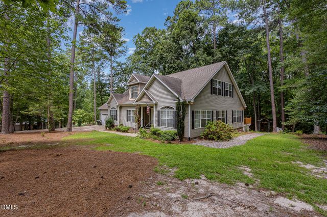 6086 Dunes Drive, Sanford, NC 27332