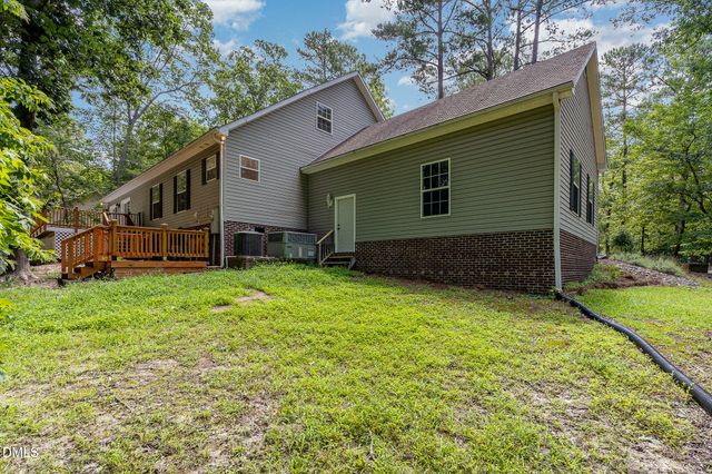 6086 Dunes Drive, Sanford, NC 27332