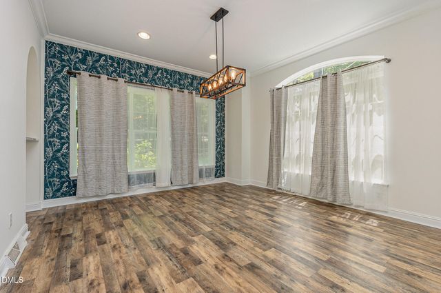 6086 Dunes Drive, Sanford, NC 27332