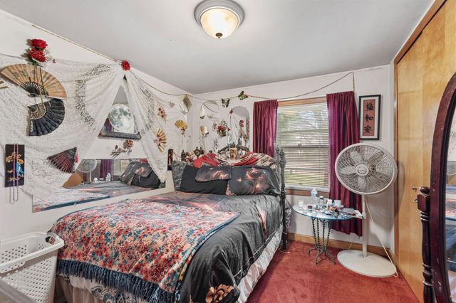 815 333rd Avenue NE, Cambridge, MN 55008