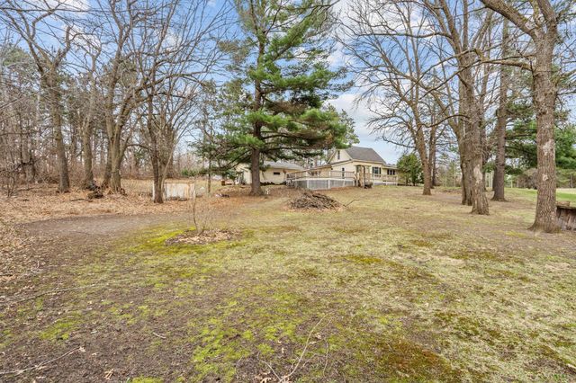 815 333rd Avenue NE, Cambridge, MN 55008