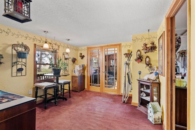 815 333rd Avenue NE, Cambridge, MN 55008