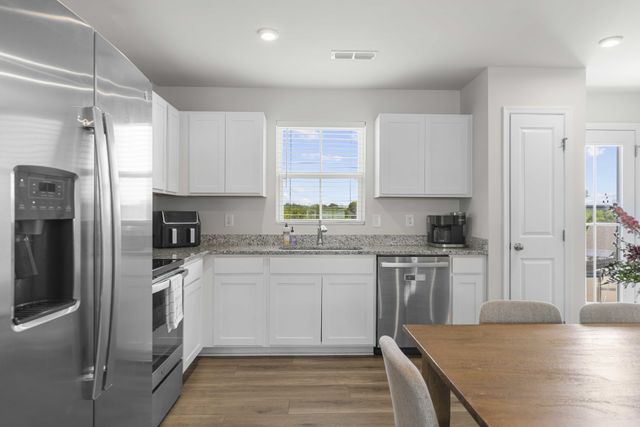 3305 Thorpe Rd, Nashville, TN 37207