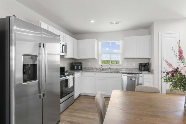 3305 Thorpe Rd, Nashville, TN 37207