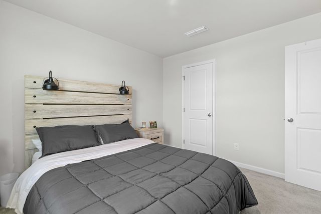3305 Thorpe Rd, Nashville, TN 37207