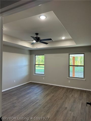 113 Rock Creek Drive, Wister, OK 74966