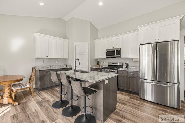 1334 Harris Loop, Blackfoot, ID 83221