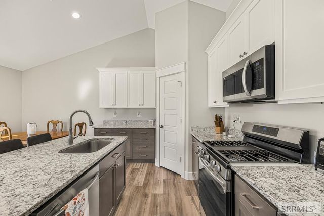 1334 Harris Loop, Blackfoot, ID 83221