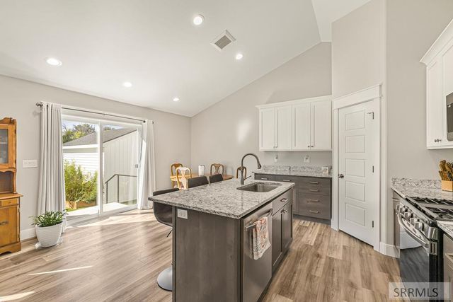 1334 Harris Loop, Blackfoot, ID 83221