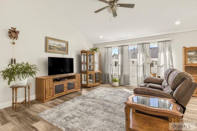 1334 Harris Loop, Blackfoot, ID 83221