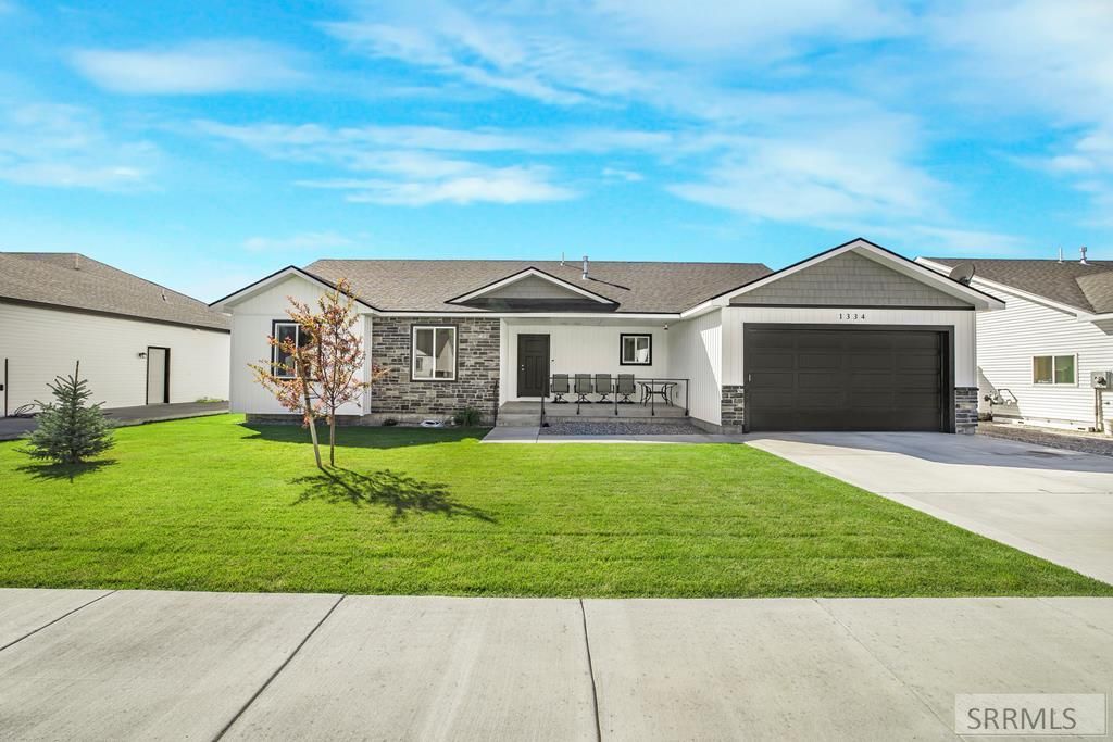 1334 Harris Loop, Blackfoot, ID 83221