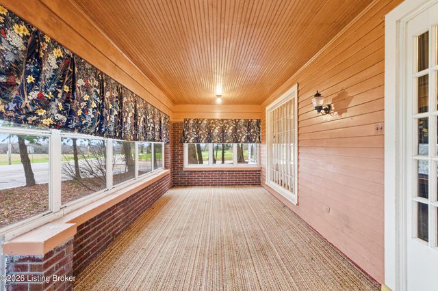 5678 Taylorsville Rd, Finchville, KY 40022