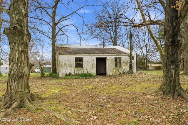 5678 Taylorsville Rd, Finchville, KY 40022