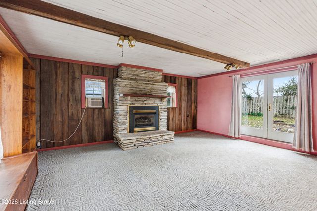 5678 Taylorsville Rd, Finchville, KY 40022