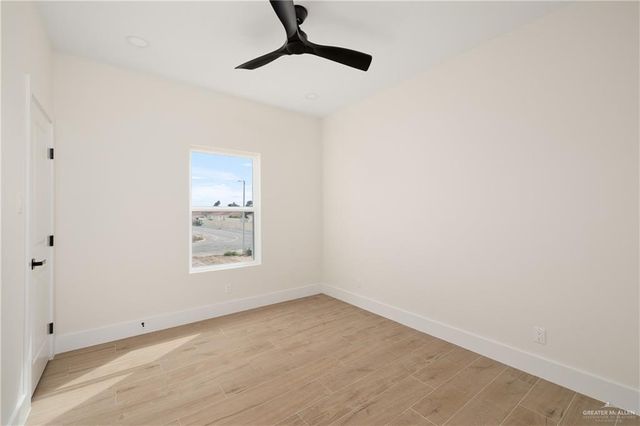 3521 S K Center Street, Mcallen, TX 78503