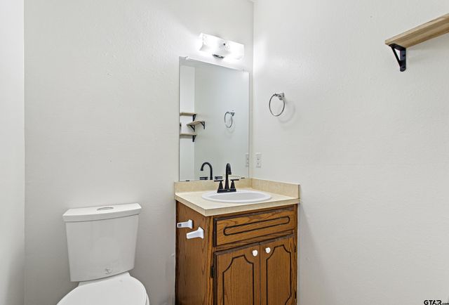 1108 Angie Street, Whitehouse, TX 75791