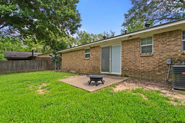 1108 Angie Street, Whitehouse, TX 75791