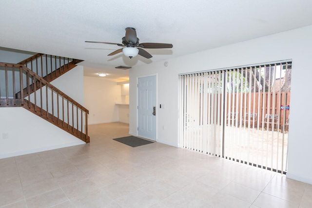 2815 28TH Lane, Greenacres, FL 33463