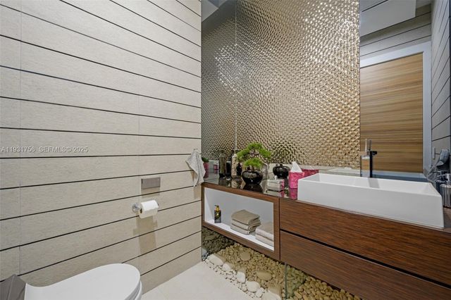 3260 NE 165th Street, North Miami Beach, FL 33160