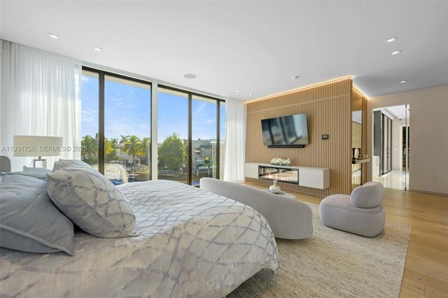 3260 NE 165th Street, North Miami Beach, FL 33160