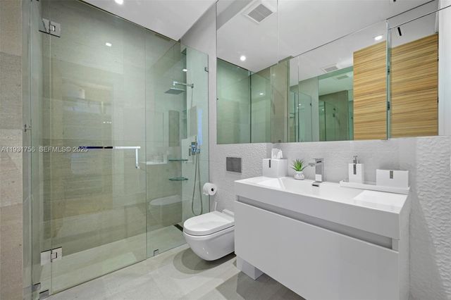 3260 NE 165th Street, North Miami Beach, FL 33160