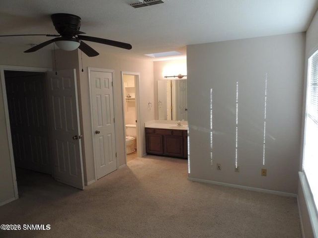 1061 Candeleras Street, Las Cruces, NM 88011