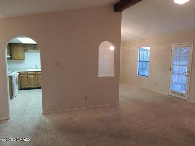 1061 Candeleras Street, Las Cruces, NM 88011