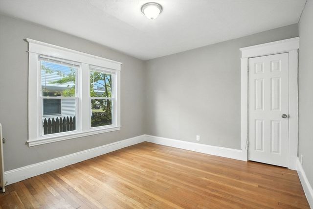 16-18 Haumont Terrace, Springfield, MA 01104