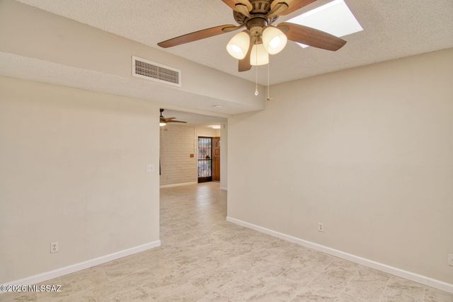 9842 E Sellarole Road, Tucson, AZ 85730