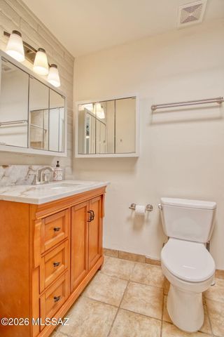 9842 E Sellarole Road, Tucson, AZ 85730