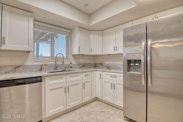 9842 E Sellarole Road, Tucson, AZ 85730