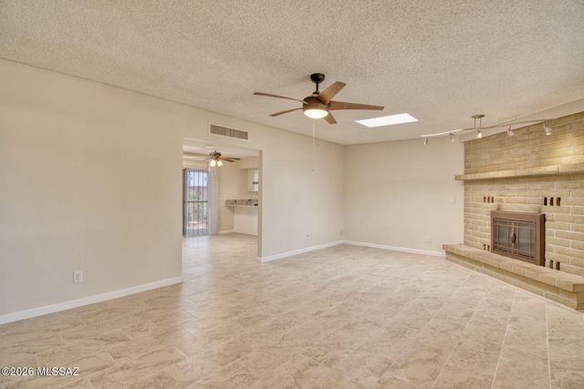 9842 E Sellarole Road, Tucson, AZ 85730