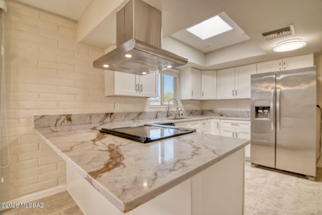 9842 E Sellarole Road, Tucson, AZ 85730