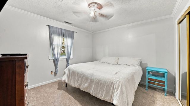1389 Meadowood Drive, Hixson, TN 37343