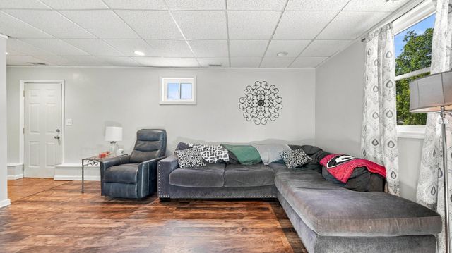 1389 Meadowood Drive, Hixson, TN 37343