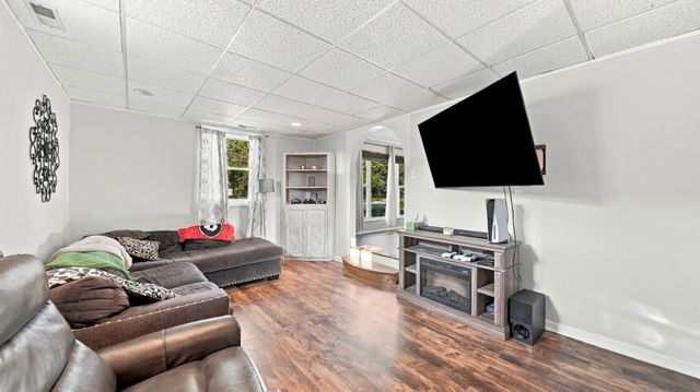 1389 Meadowood Drive, Hixson, TN 37343