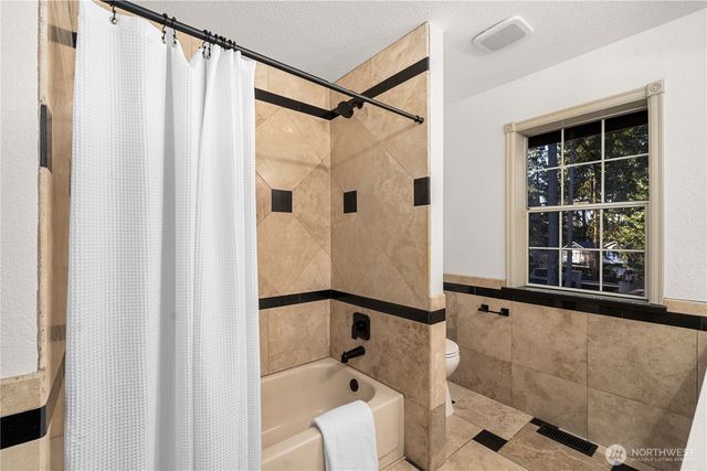 11215 Madera Circle SW, Lakewood, WA 98499