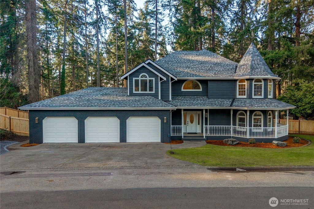 11215 Madera Circle SW, Lakewood, WA 98499