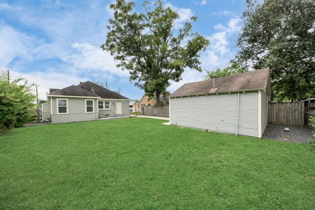 609 Reid Street, Houston, TX 77022