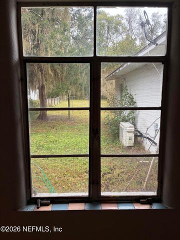 809 N CYPRESS Avenue, Green Cove Springs, FL 32043