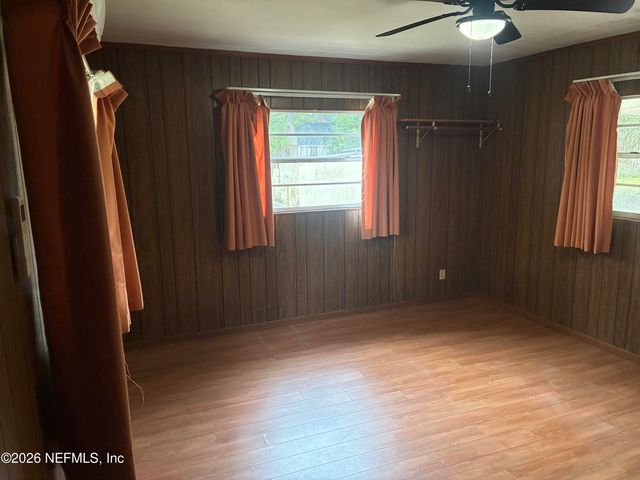 809 N CYPRESS Avenue, Green Cove Springs, FL 32043