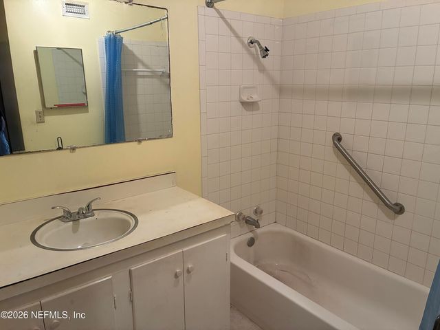 809 N CYPRESS Avenue, Green Cove Springs, FL 32043