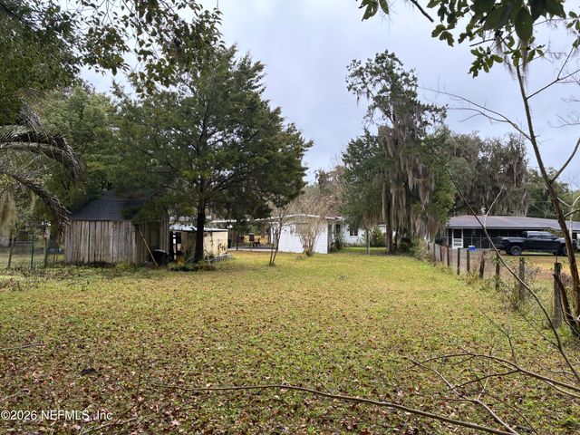 809 N CYPRESS Avenue, Green Cove Springs, FL 32043
