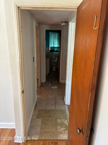 809 N CYPRESS Avenue, Green Cove Springs, FL 32043