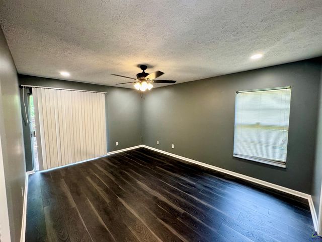 106D Westcliff Circle, Warner Robins, GA 31093