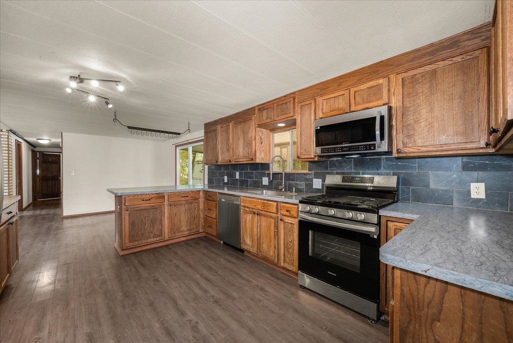 4315 E 8th Ave, Spokane, WA 99212 photo 4